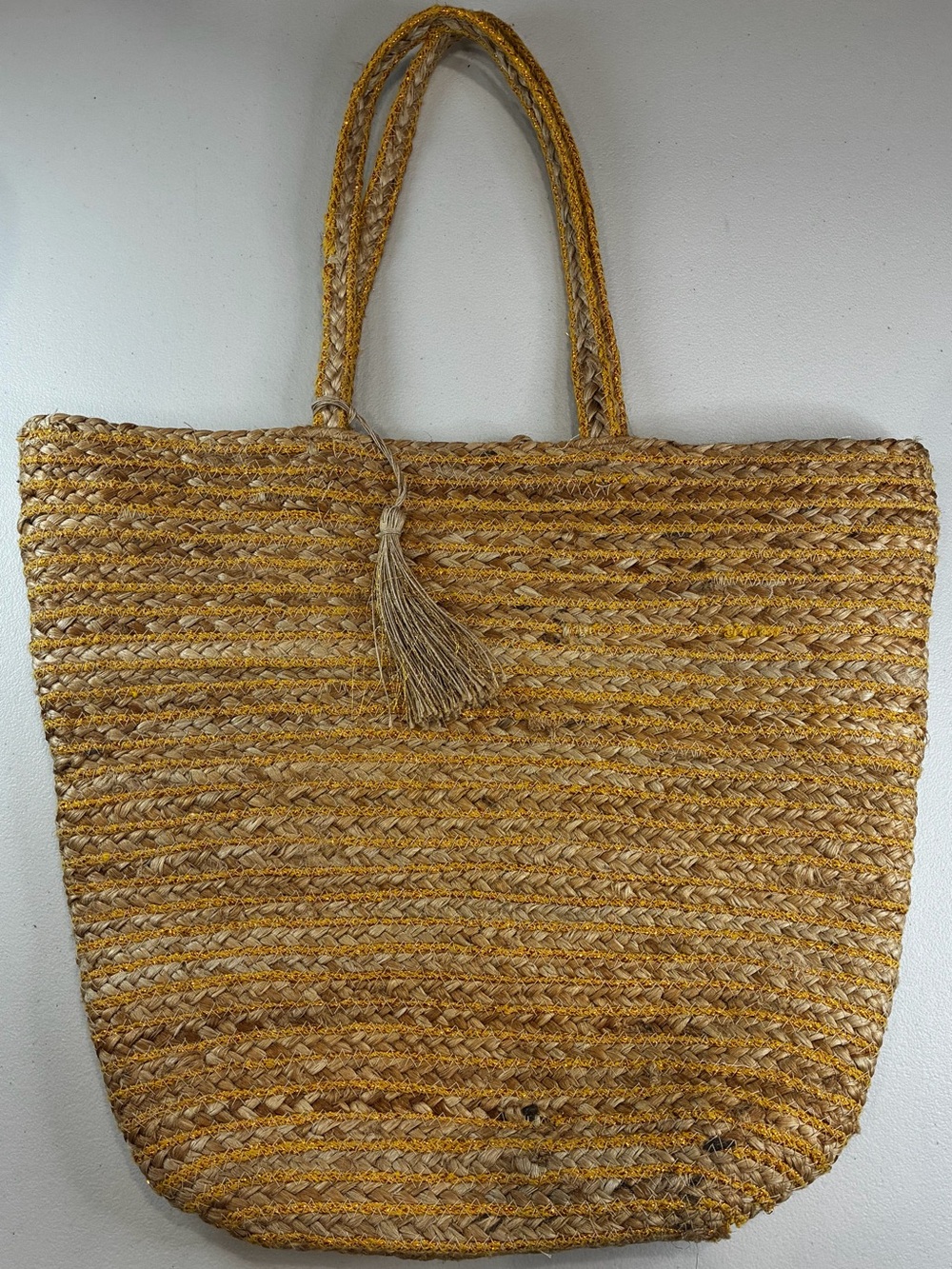 Women’s Woven Straw Tote Bag in Natural and Gold